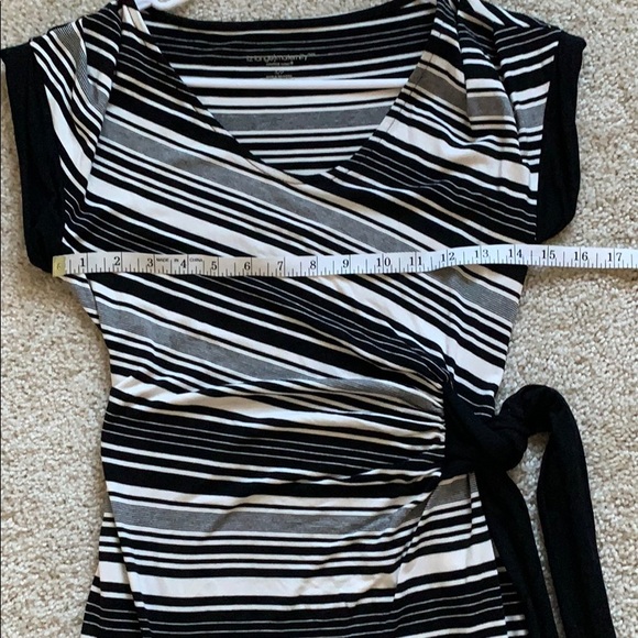 B2GOFREE 🍭Liz Lange maternity Dress Sz SP - Picture 3 of 5